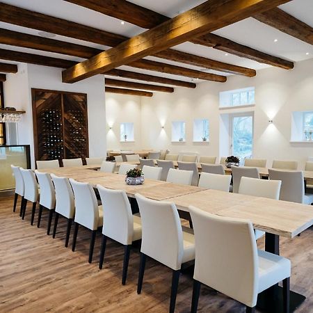 Zum Muehlenteich Hotel Bassum Luaran gambar